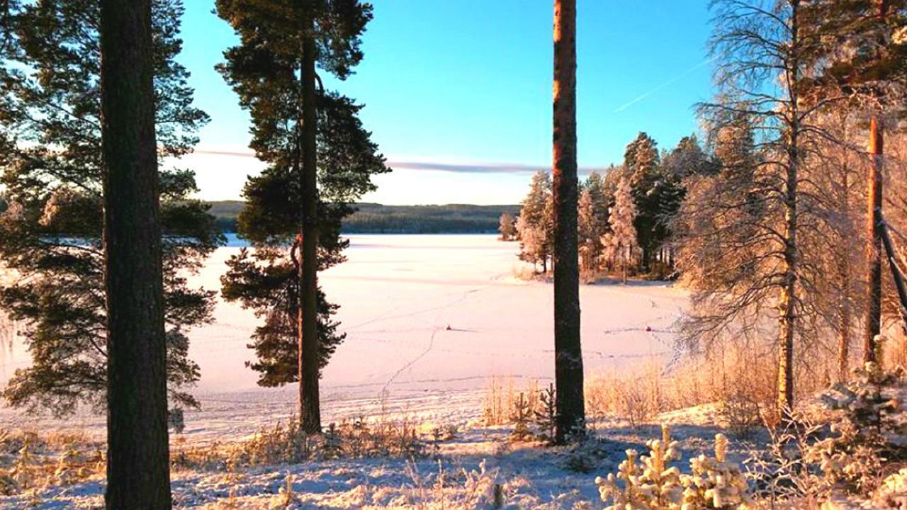 Furudals Vandrarhem Och Sjoecamping Bagian luar foto